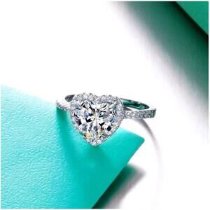 Silver Heart Cubic Zirconia Women's Ring Size 7 NEW IN BOX